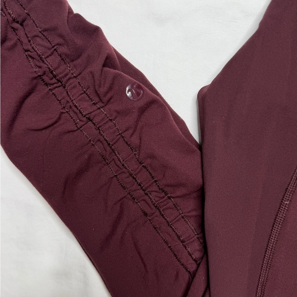 Lululemon Ballerina Hook Leggings - Picture 5 of 5